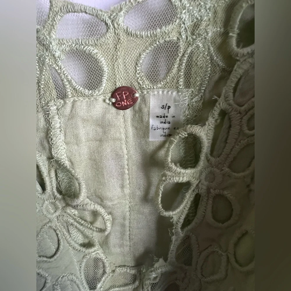 Free People One Casella Green Crochet Floral Dropwaist Slip Sheer Bodice S NEW - Picture 5 of 5